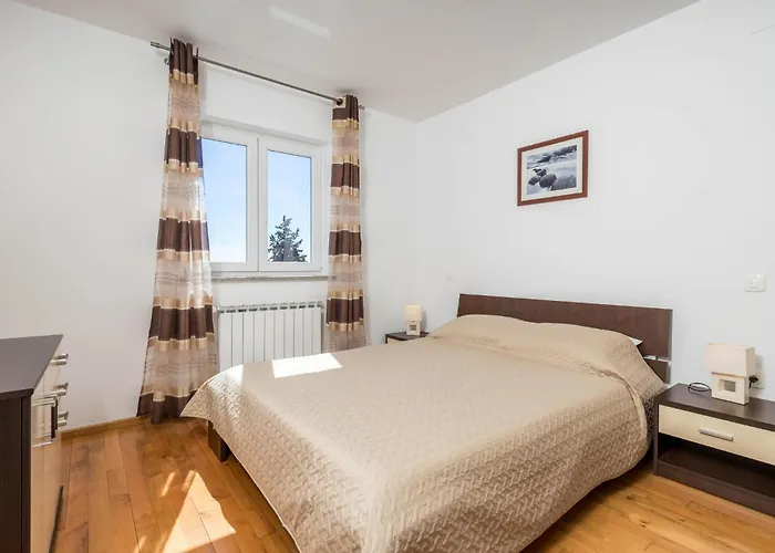 Appartamento 3 Bedroom Stunning In