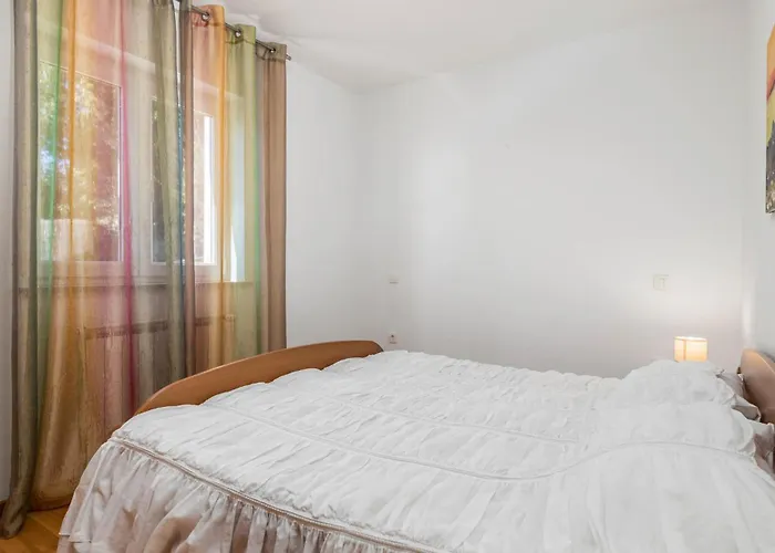 3 Bedroom Stunning In * Ičići