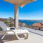 3 Bedroom Stunning Apartment In Icici * Icici