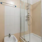 3 Bedroom Stunning Apartment In Icici