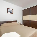 3 Bedroom Stunning Apartment In Icici Apartment